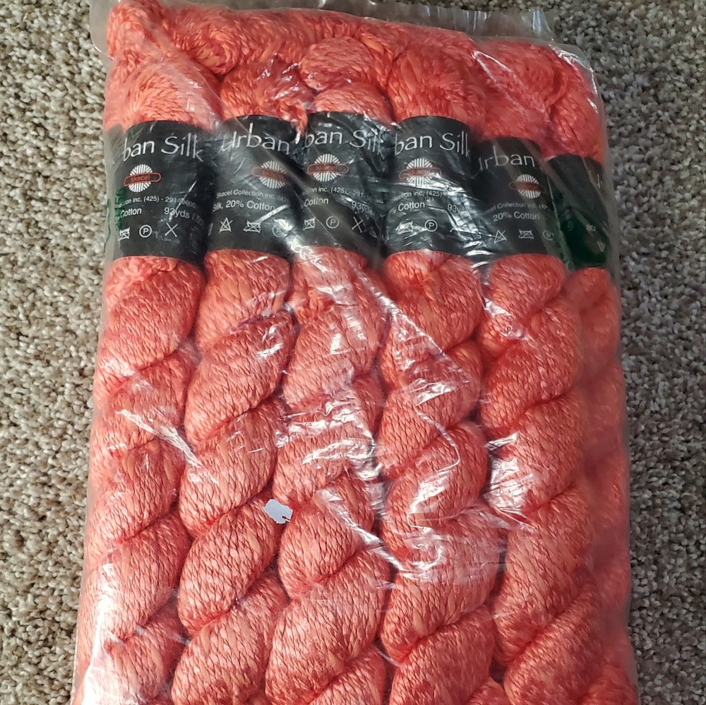 URBAN SILK YARN
